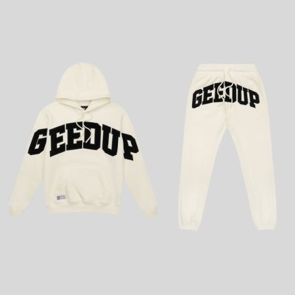 Geedup Team Logo Tracksuit Buttercream Black